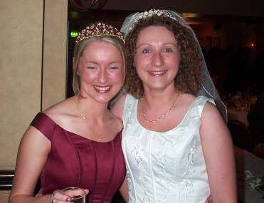 4x3 Nicola and Joanna.jpg (13832 bytes)