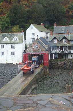 3x4 clovelly lifeboat and tractor in shed.jpg (17313 bytes)