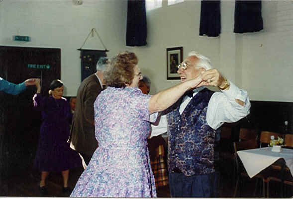 teadance.jpg (25818 bytes)
