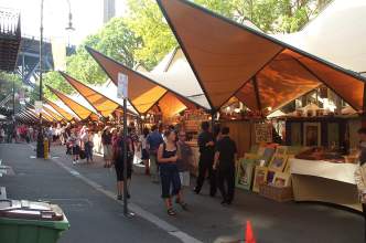 3x2 rocks street market.jpg (15206 bytes)