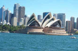 3x2 soh from boat nth.jpg (12609 bytes)