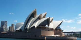 3x2 soh from ne from boat.jpg (7284 bytes)