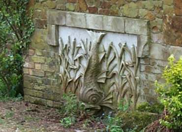 4x3 Linslade Gazobo detail.jpg (19563 bytes)