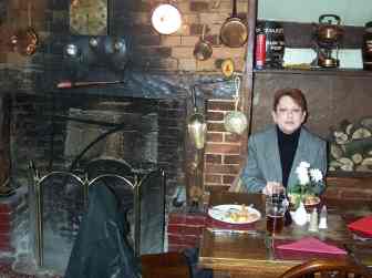 Blue Boar Judy sat inside.bmp (3686454 bytes)