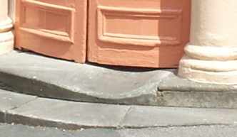 odells step.jpg (7184 bytes)