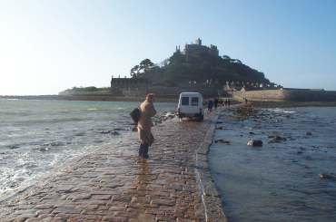 4x3 Causeway with Judy.jpg (11820 bytes)