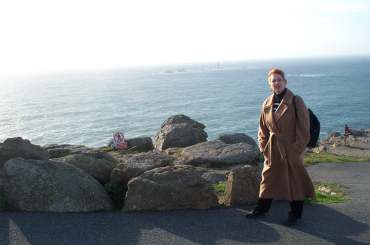 4x3 Judy at Lands End.jpg (9525 bytes)