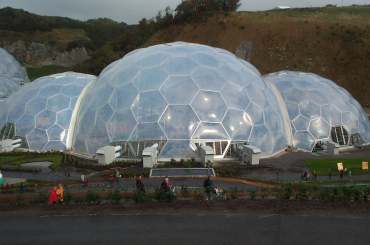 4x3 eden bio 2.jpg (11941 bytes)