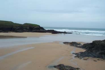 4x3 treyarnon beach 2.jpg (6802 bytes)