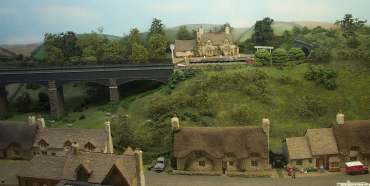 4x2 pecorama diorama.jpg (10752 bytes)