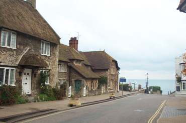 4x3 beer cottages.jpg (12397 bytes)