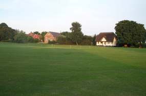 Akseden_cricket_pitch.jpg (5285 bytes)