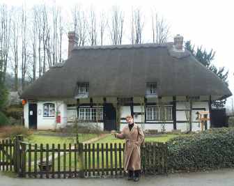 Eastnor with judy and model.jpg (12371 bytes)