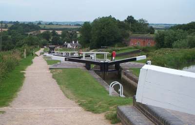 4x3 foxton.jpg (14055 bytes)
