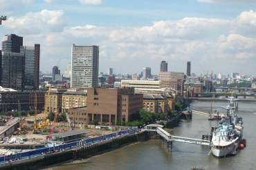 4x3 Belfast Eye from top of TB.jpg (14750 bytes)