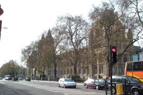 4x3 nat hist ext.jpg (11653 bytes)