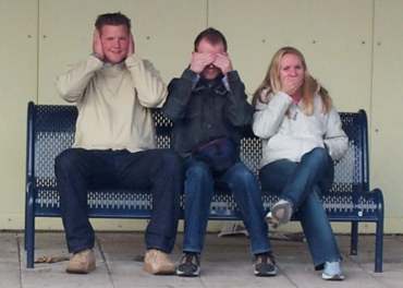 4x3 three wise monkeys.jpg (12575 bytes)