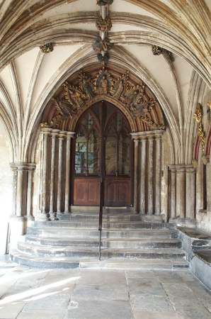 2x3 cloister door.jpg (25876 bytes)