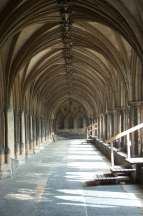 2x3 cloisters.jpg (6153 bytes)