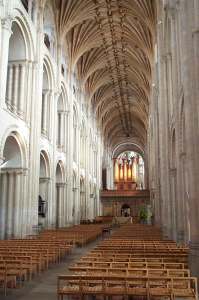 2x3 nave.jpg (11899 bytes)