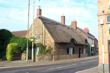 4x3 Hudson Cottage.jpg (16060 bytes)