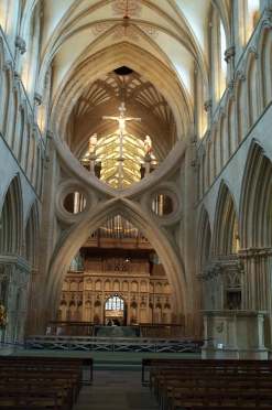 3x4 wells cathedral scissors.jpg (16427 bytes)