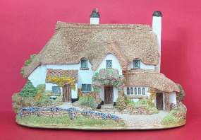 Periwinkle Cottage.jpg (9455 bytes)