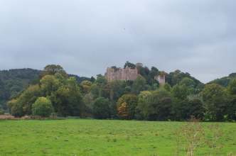web Dunster Castle 2.jpg (7907 bytes)