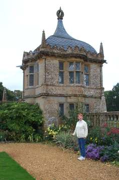 web montacute crown with judy.jpg (14408 bytes)