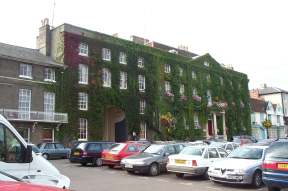 4x3 angel hotel.jpg (10271 bytes)