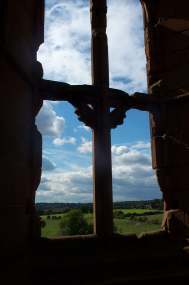 3x2 Kenilworth window.jpg (6448 bytes)