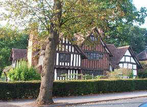 4x3 selly hall 3.jpg (16632 bytes)
