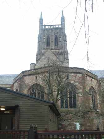 Worcester Cathedral.jpg (13806 bytes)