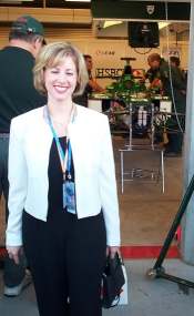2x3 Erin at pit.jpg (9491 bytes)