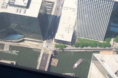 4x3 Sears tower 2a.jpg (17226 bytes)