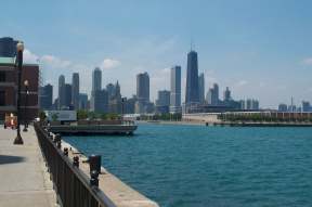 4x3 from navy pier2.jpg (7097 bytes)