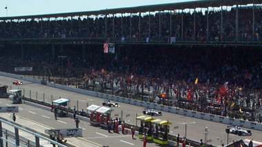 4x3 indy race 1.jpg (15438 bytes)