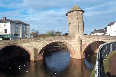 4x3 Monmouth Bridge.jpg (14693 bytes)