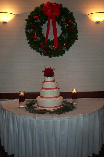 3x4 cake.jpg (17372 bytes)